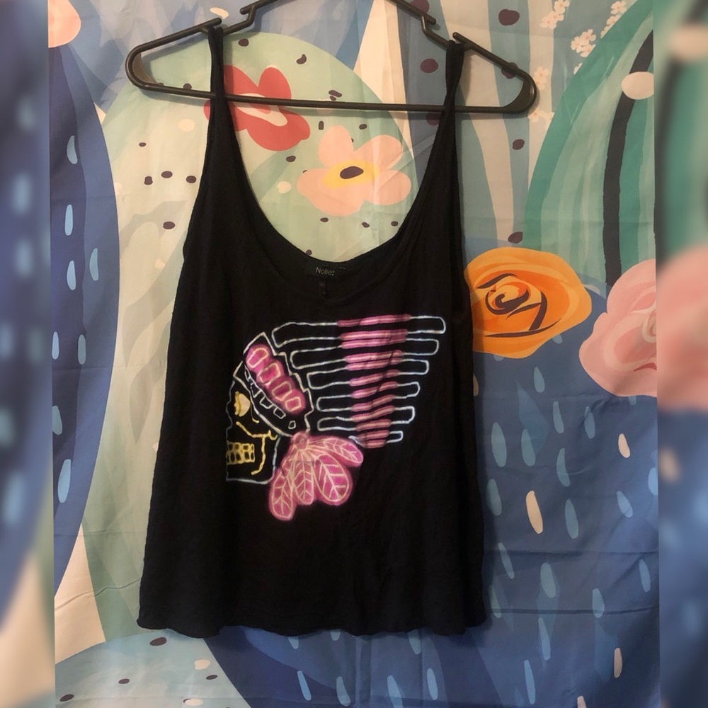 Skull crop top